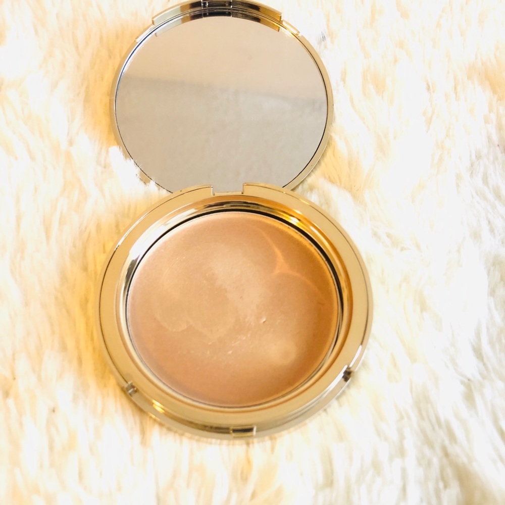 Bare minerals creme highlighter